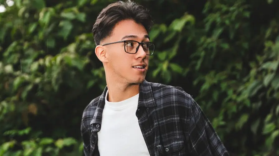 Live Webcam Performance - Watch AustinReed