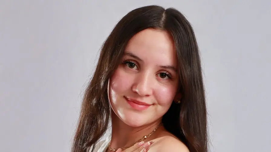 Live Webcam Performance - Watch ChloeDurgot