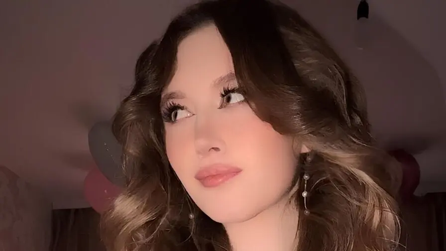 Live Webcam Performance - Watch ShannanStoey